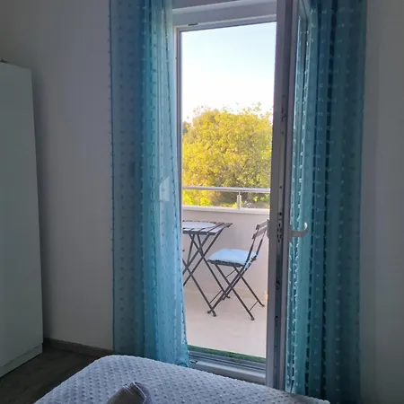 Dineva Apartman Trogir