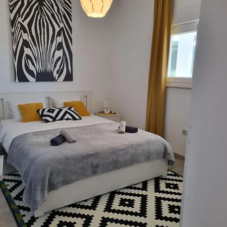 Dineva Apartman Trogir