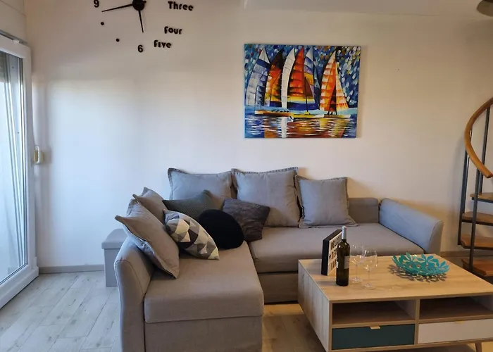 Dineva Apartment