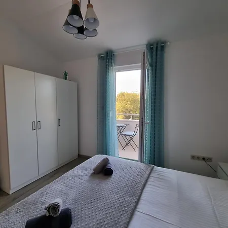 Apartman Dineva