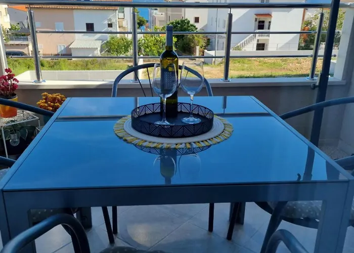 Dineva Apartment Trogir